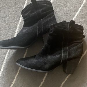 Melrose & Market Black Suede Boots